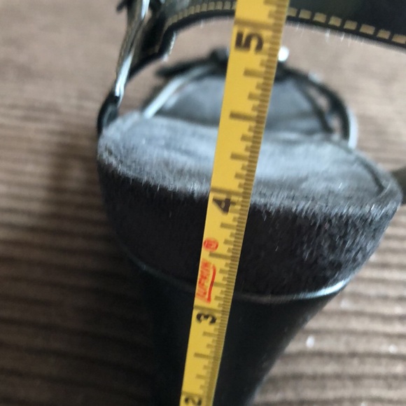 Wedges - Picture 7 of 9